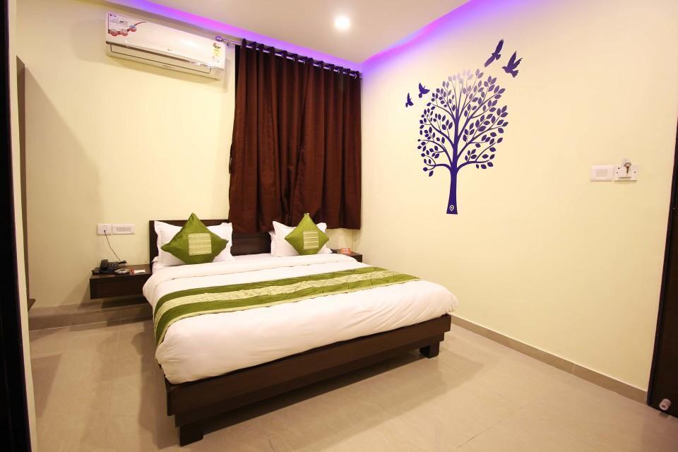 Hotel Ambience Sarkhej Kültér fotó
