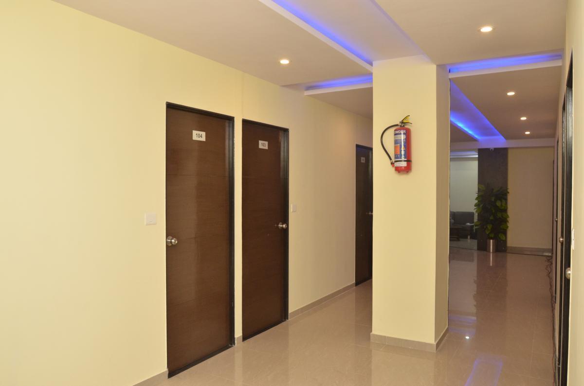 Hotel Ambience Sarkhej Kültér fotó