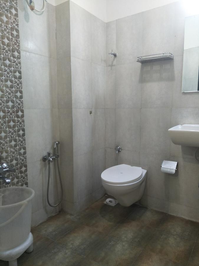 Hotel Ambience Sarkhej Kültér fotó